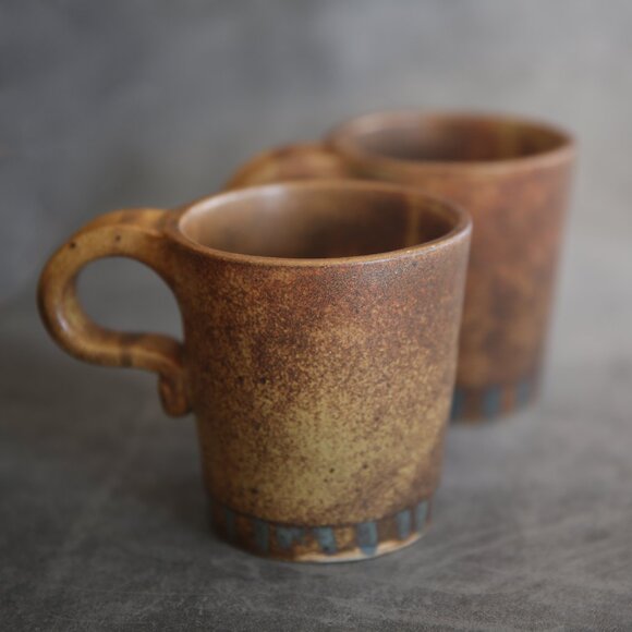 Flat Earth Pottery Kokopeli Mug Set - Picture 4 of 6